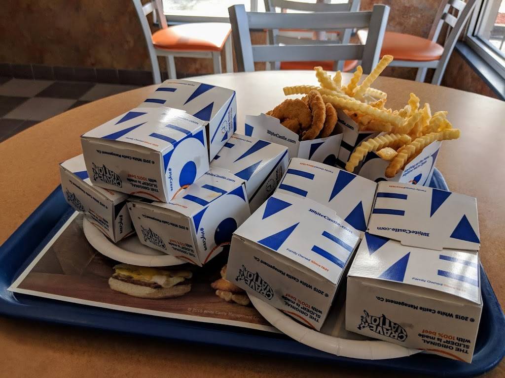 White Castle | restaurant | 15801 Harlem Ave, Orland Park, IL 60462, USA | 7085323846 OR +1 708-532-3846