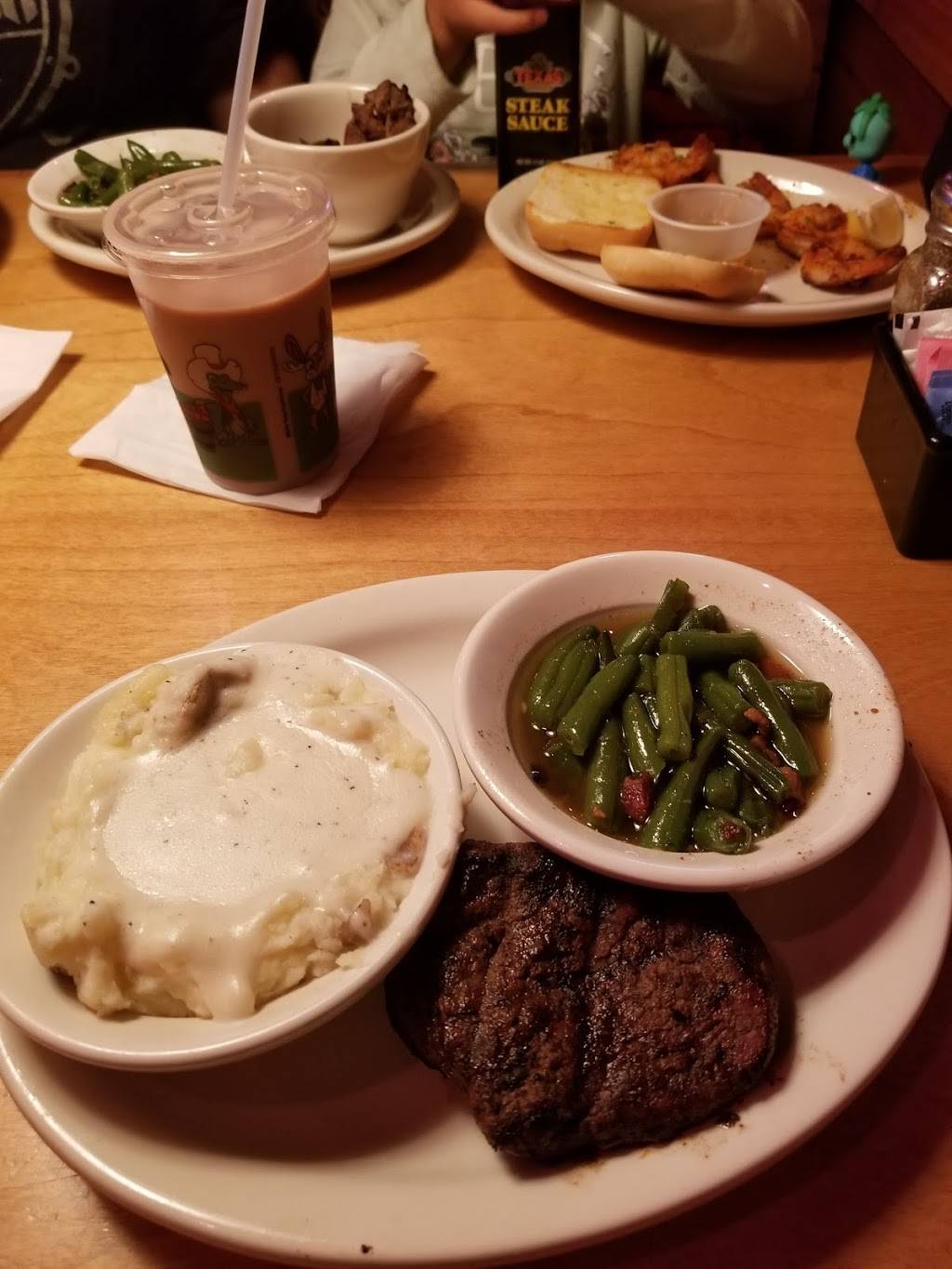 Texas Roadhouse | restaurant | 4335 Southport Crossing Dr, Indianapolis, IN 46237, USA | 3178597000 OR +1 317-859-7000