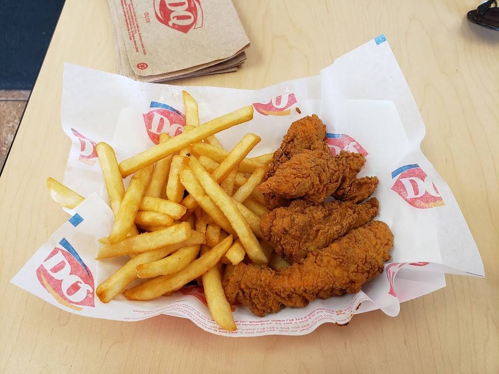 Dairy Queen | restaurant | 2957 Dufferin St, Toronto, ON M6B 3T1, Canada | 4167821885 OR +1 416-782-1885