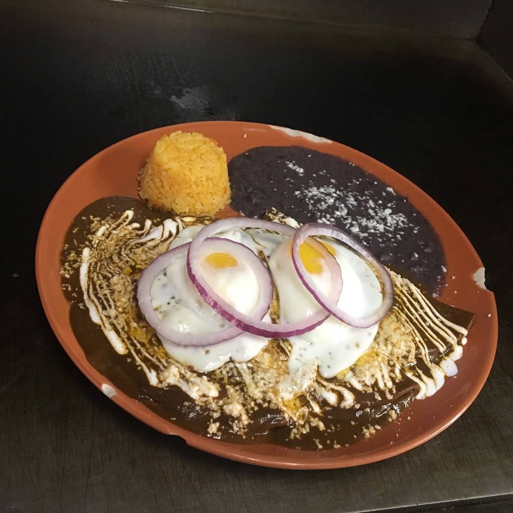 Café y Chocolate | restaurant | 3411, 2100 S Norwood St, Philadelphia, PA 19145, USA | 2676394506 OR +1 267-639-4506