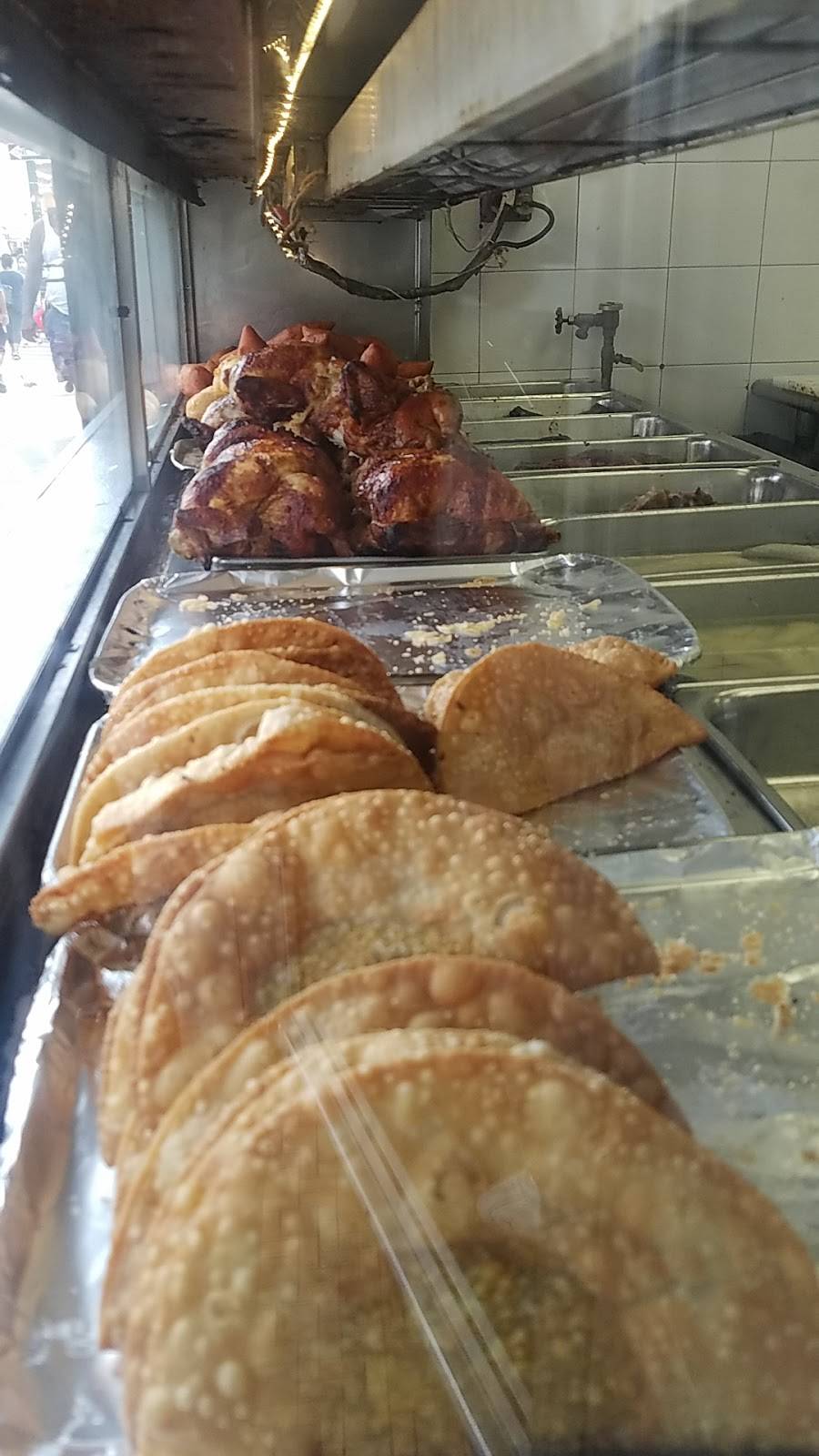 La Isla | restaurant | 4920 5th Ave, Brooklyn, NY 11220, USA | 7187489375 OR +1 718-748-9375