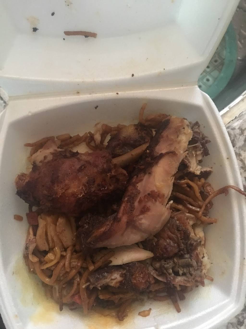 Tropical Joes | restaurant | 1530 1530 Albion Rd, Etobicoke, ON M9V 1B4, Canada | 4167478579 OR +1 416-747-8579