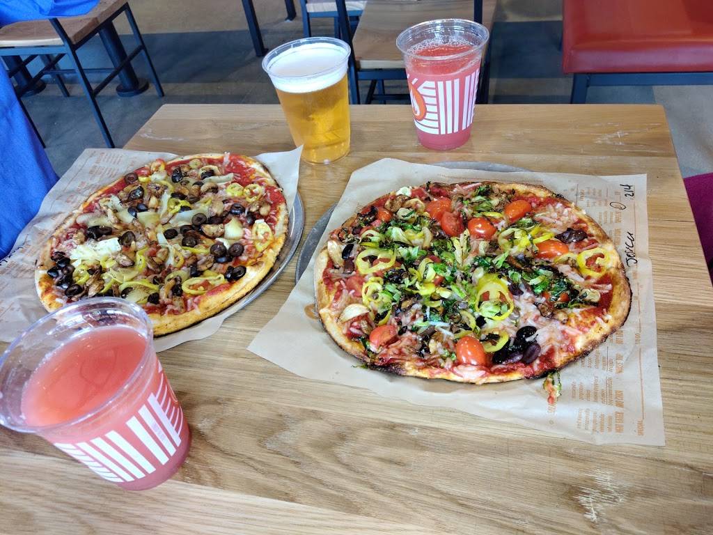 Blaze Pizza | restaurant | 10730 W National Ave, West Allis, WI 53227, USA | 4142380664 OR +1 414-238-0664