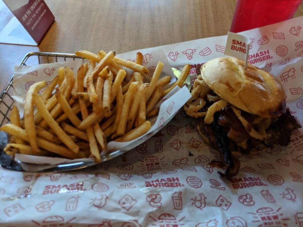 Smashburger | restaurant | 3948 Rivermark Plaza, Santa Clara, CA 95054, USA | 4082909660 OR +1 408-290-9660