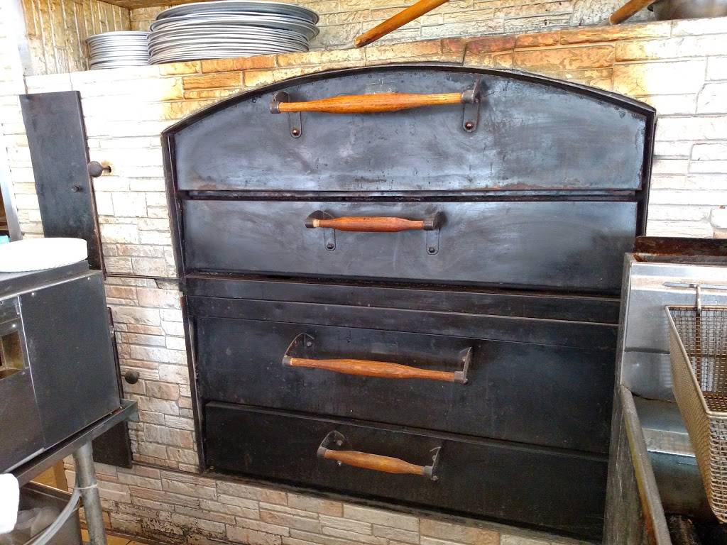 International Slice Pizza & Wings | restaurant | 99 Fortin Rd #3a, Kingston, RI 02881, USA | 4012841386 OR +1 401-284-1386