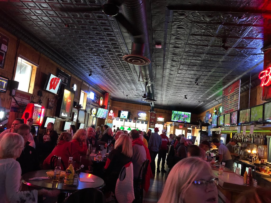 Wilsons Bar & Grill | restaurant | 2144 Atwood Ave, Madison, WI 53704, USA | 6082412226 OR +1 608-241-2226