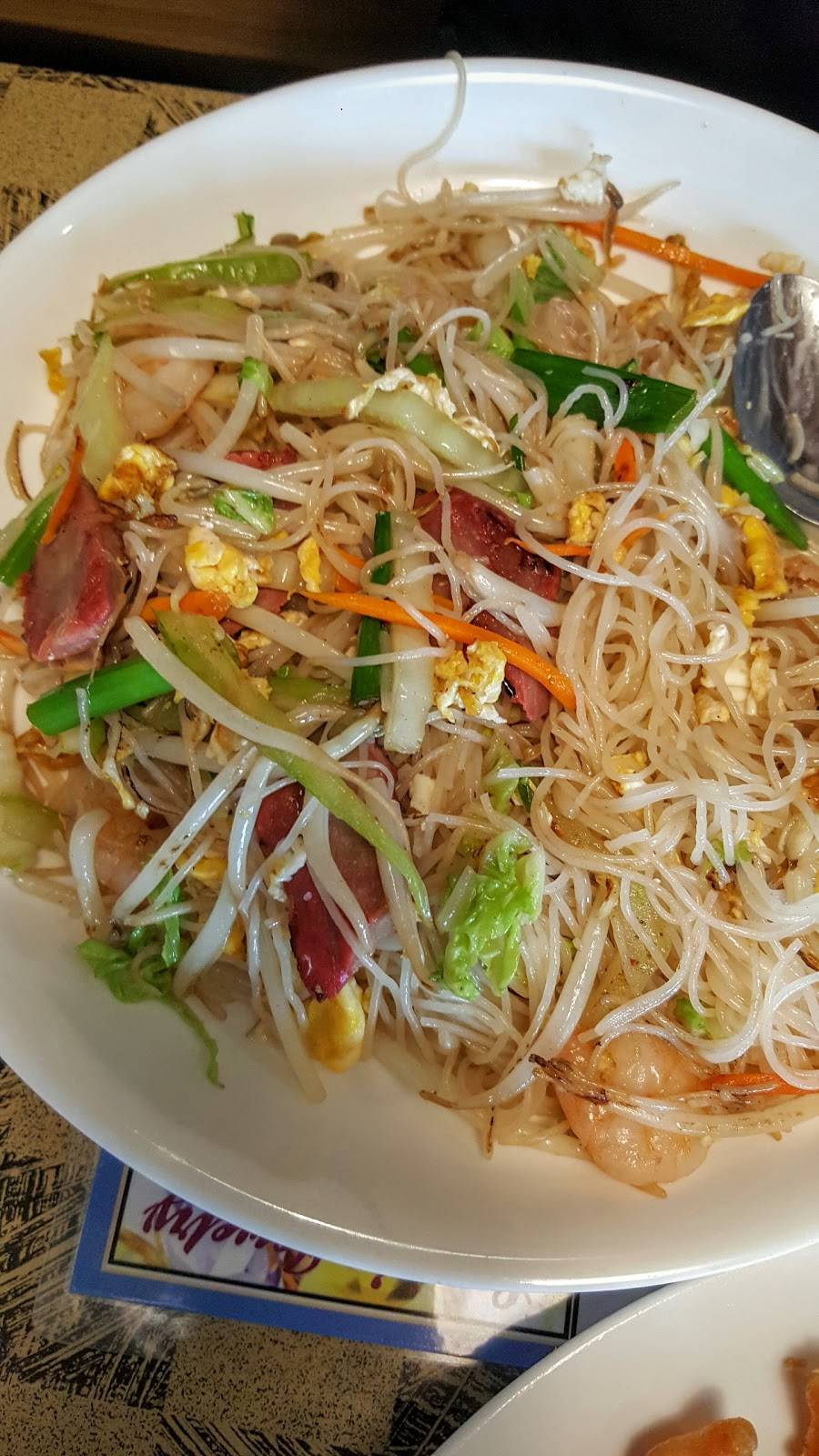 Golden Tao | restaurant | 270 Amory St, Manchester, NH 03102, USA | 6035187076 OR +1 603-518-7076