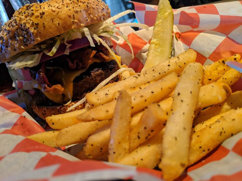 Tampa Tap Room | restaurant | 13150 N Dale Mabry Hwy, Tampa, FL 33618, USA | 8139612337 OR +1 813-961-2337