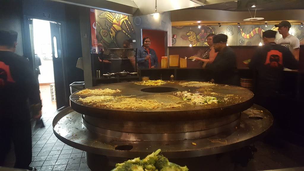 HuHot Mongolian Grill | restaurant | 5900 SW Huntoon St, Topeka, KS 66604, USA | 7852718190 OR +1 785-271-8190