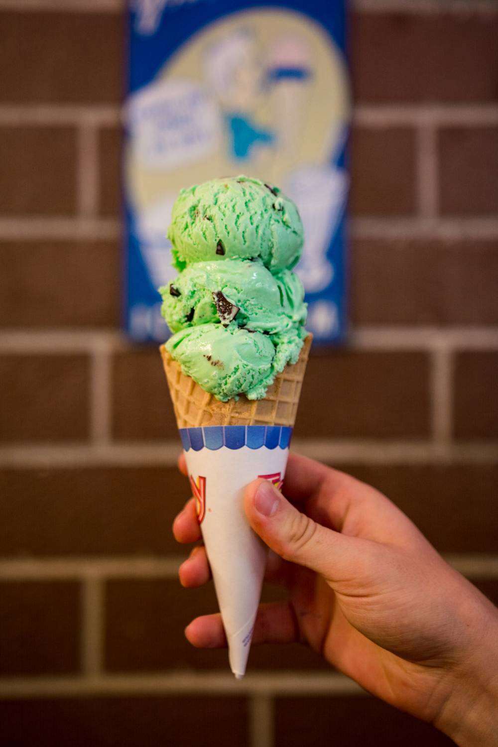 Beachplace at Holland Park Cafe | restaurant | 2415 Ottawa Beach Rd, Holland, MI 49424, USA | 6163992939 OR +1 616-399-2939