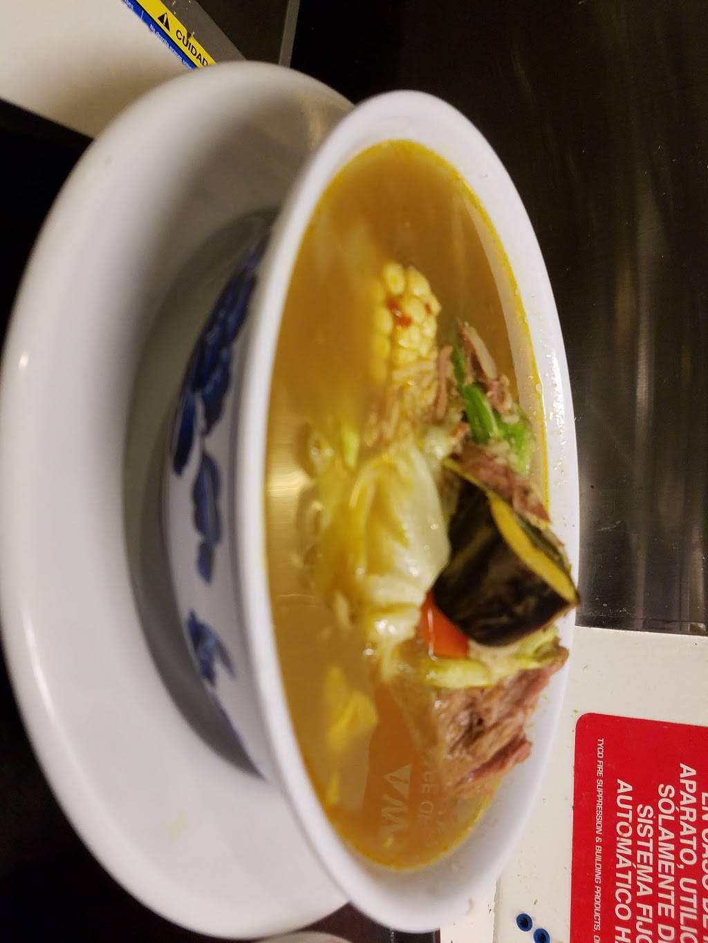 Pupuseria Marlenys | restaurant | 337 Monterey St, Salinas, CA 93901, USA | 8319987629 OR +1 831-998-7629