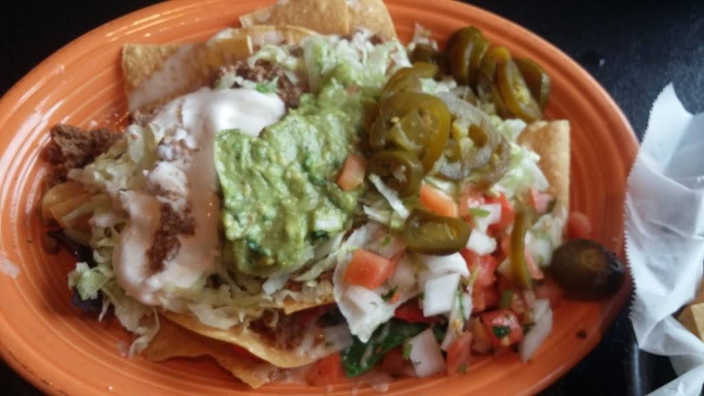 Tequilas Mexican Bar & Grill | restaurant | 370 West Washington Street, East Peoria, IL 61611, USA | 3096942685 OR +1 309-694-2685