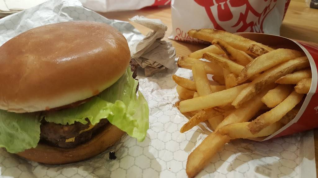 Wendys | restaurant | International Airport, San Francisco, CA 94128, USA | 6508218218 OR +1 650-821-8218