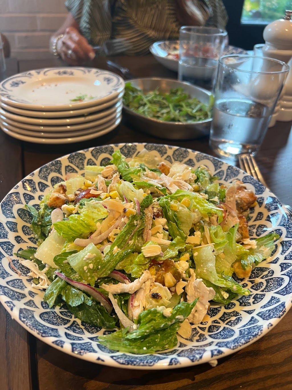 Chef Art Smith’s Reunion | restaurant | 600 E Grand Ave, Chicago, IL 60611, USA | 3122241415 OR +1 312-224-1415