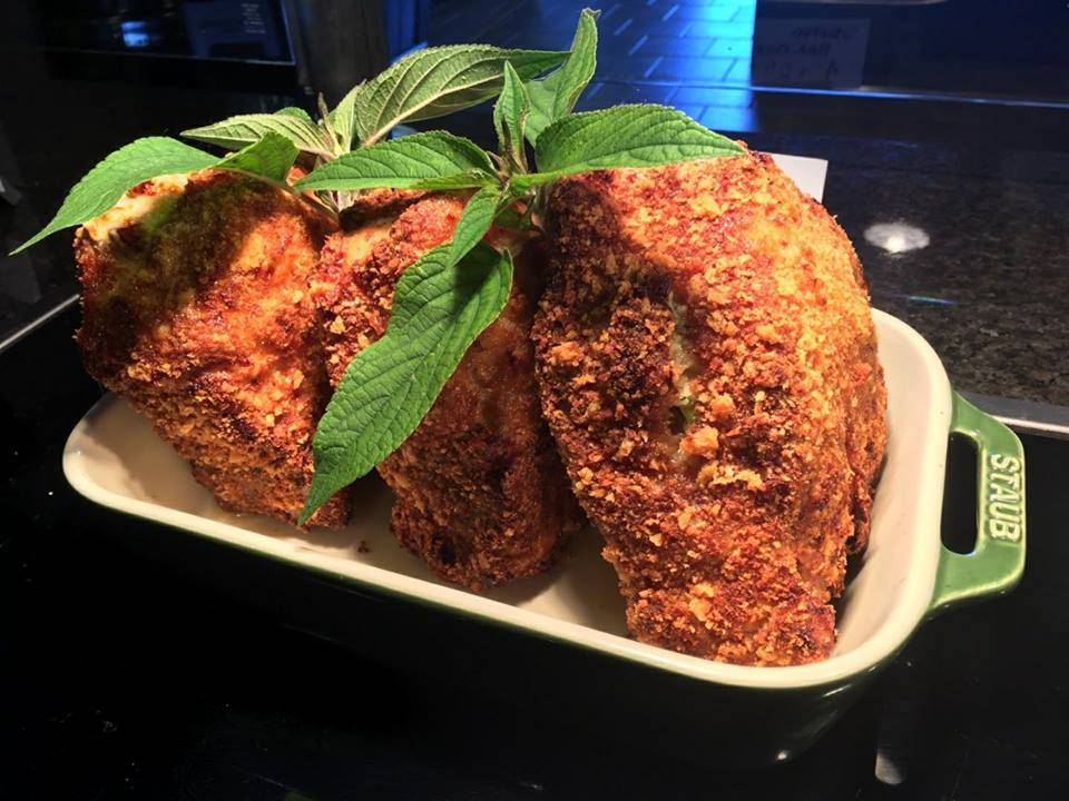 KITCHN | meal takeaway | 3335 Banwell Rd, Windsor, ON N8R 2K9, Canada | 5197350707 OR +1 519-735-0707