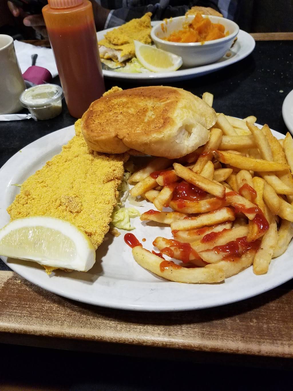 Nikolas | restaurant | 25225 Telegraph Rd, Southfield, MI 48033, USA | 2483554695 OR +1 248-355-4695