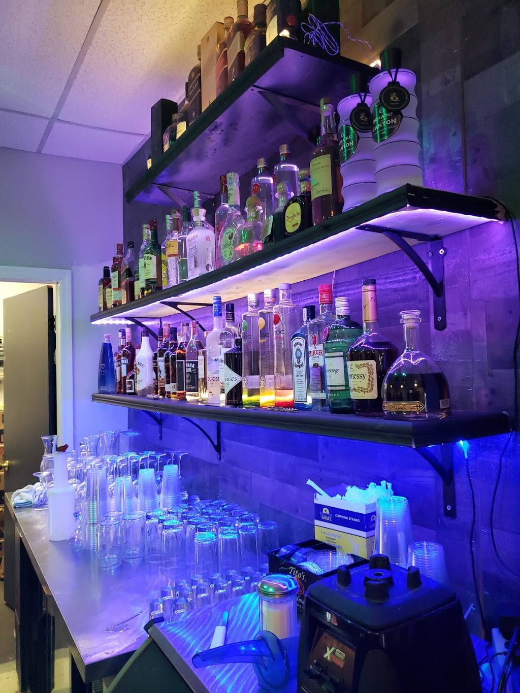 Ceviche Palace | restaurant | 1429 E Main St, Bridgeport, CT 06608, USA | 2038704404 OR +1 203-870-4404