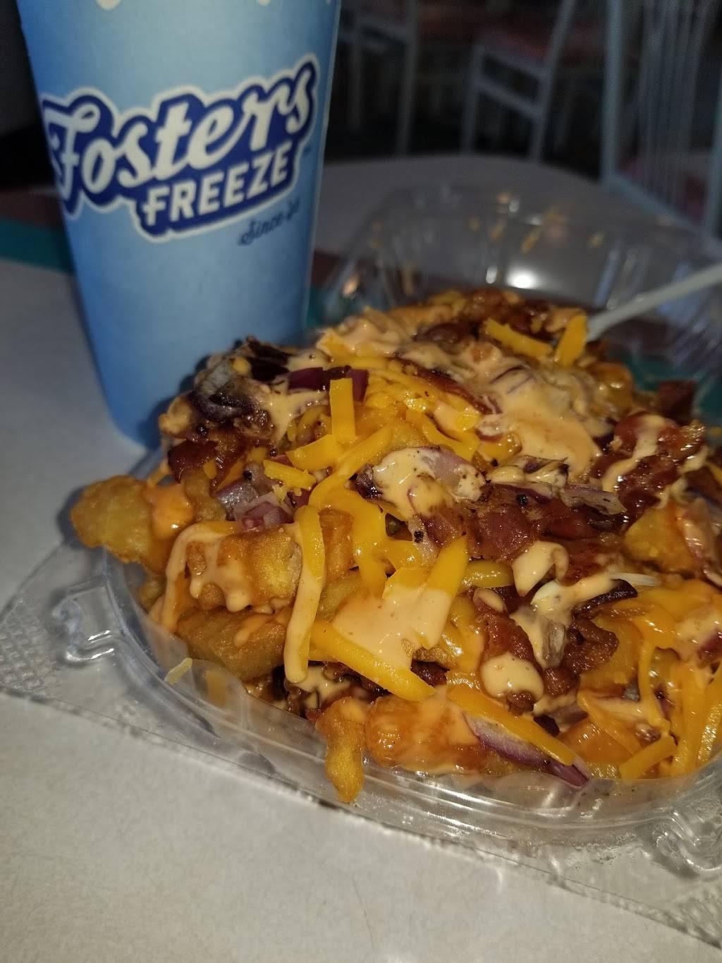 Fosters Freeze | restaurant | 1487 Freedom Blvd, Watsonville, CA 95076, USA | 8317249198 OR +1 831-724-9198