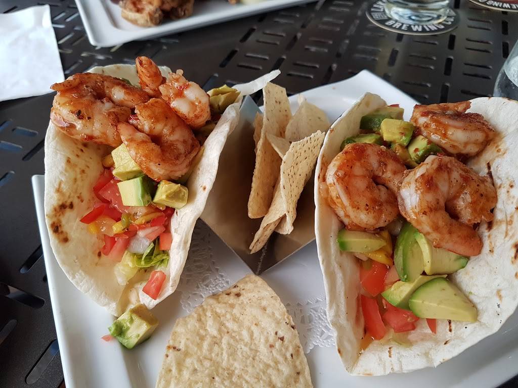 The Crooked Cue | restaurant | 75 Lakeshore Rd E, Mississauga, ON L5G 1C9, Canada | 9052717665 OR +1 905-271-7665