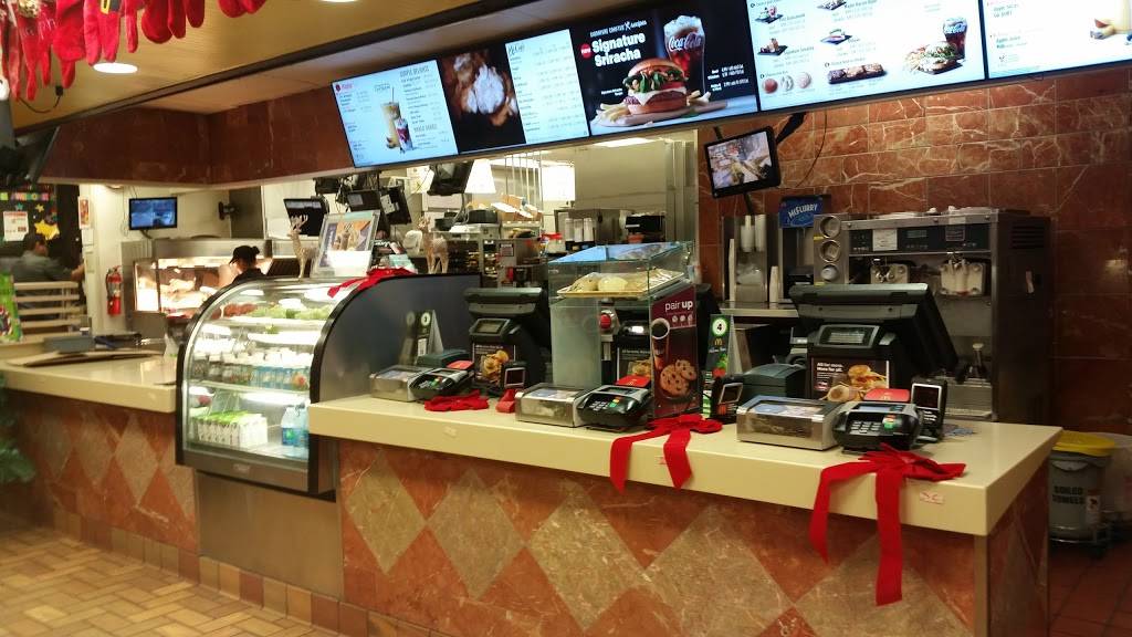 McDonalds | cafe | 1620 W Redlands Blvd, Redlands, CA 92373, USA | 9097938452 OR +1 909-793-8452