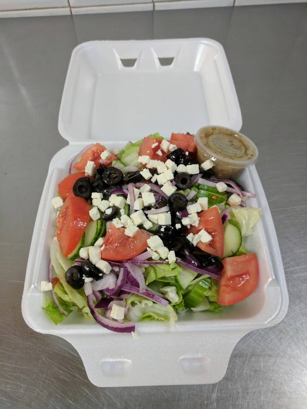 Royal Pizza & Wings | restaurant | Battlefield Square, 826 Queenston Rd, Stoney Creek, ON L8G 4A8, Canada | 9056648585 OR +1 905-664-8585