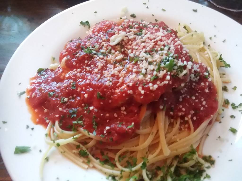 Angelos Fairmount Tavern | restaurant | 2300 Fairmount Ave, Atlantic City, NJ 08401, USA | 6093442439 OR +1 609-344-2439