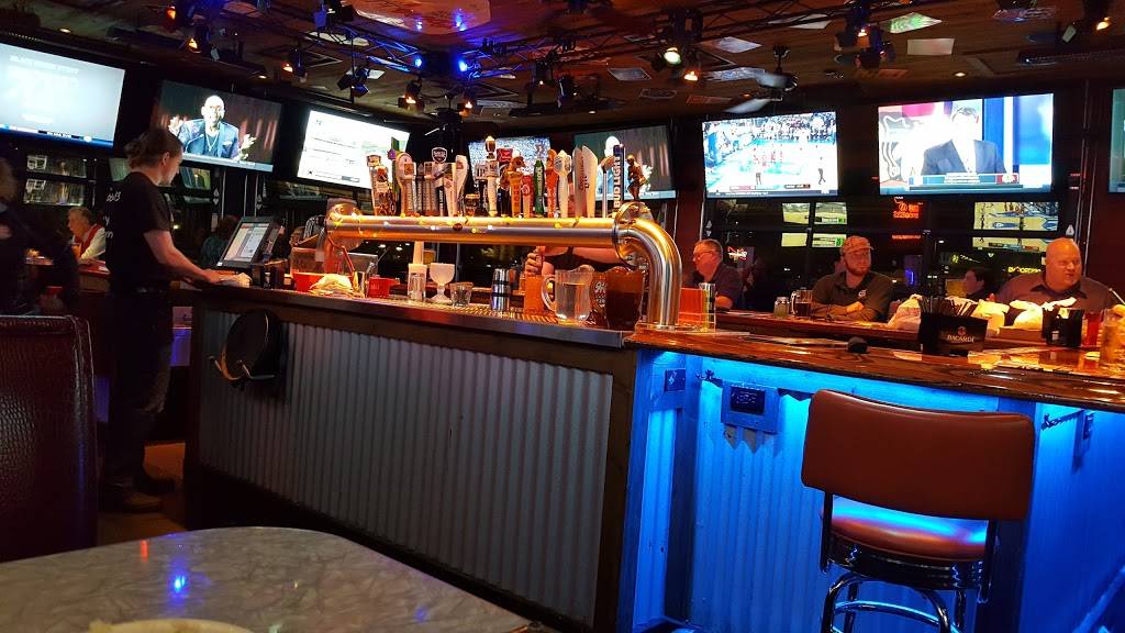 Bubbas 33 | restaurant | 412 S. Towne East Mall Drive, Wichita, KS 67207, USA | 3166819111 OR +1 316-681-9111