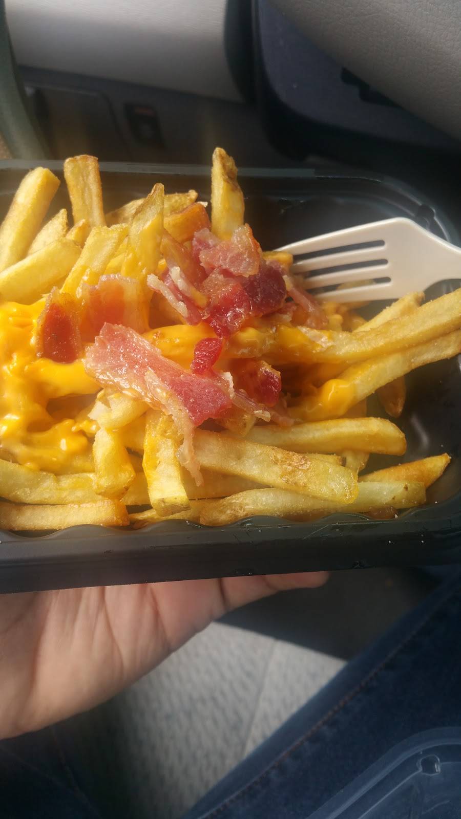 Wendys | restaurant | 1500 Tonnelle Ave, North Bergen, NJ 07047, USA | 2013489682 OR +1 201-348-9682