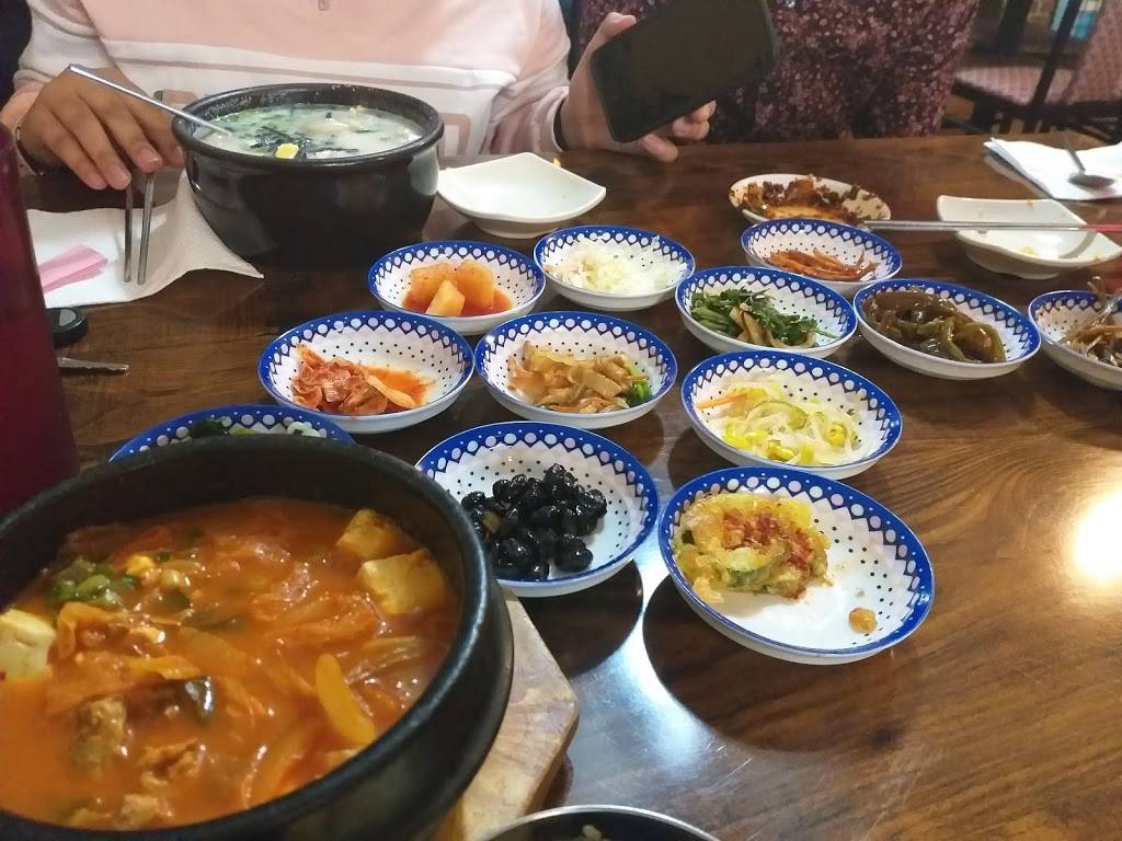 Arirang Restaurant | restaurant | 1943 Decker Blvd, Columbia, SC 29206, USA | 8037905506 OR +1 803-790-5506