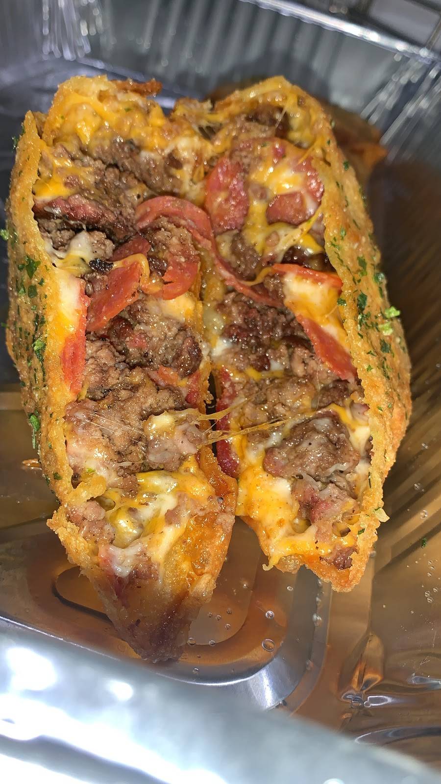 ON THE ROLL NEXT LEVEL EGG ROLLS | restaurant | Southfield, MI 48075, USA | 2489791131 OR +1 248-979-1131