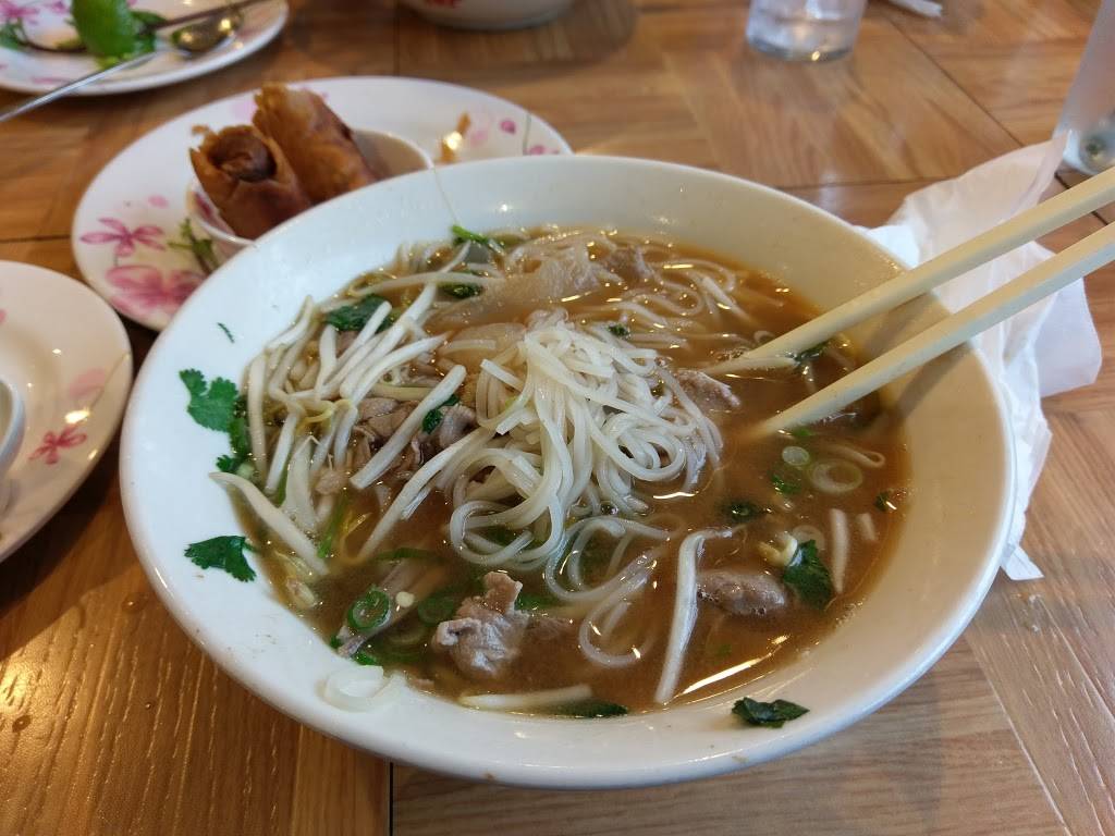 Pho 75 | restaurant | 771 Hungerford Dr, Rockville, MD 20850, USA | 3013098873 OR +1 301-309-8873