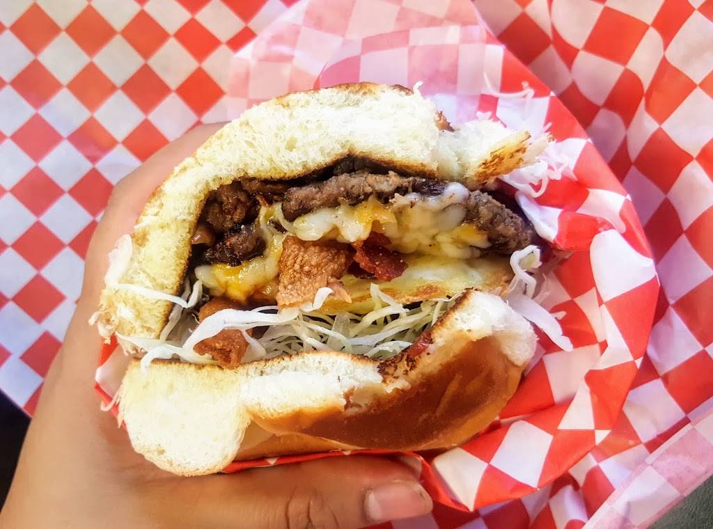 Corner Grille | restaurant | 8261 Sepulveda Blvd, Van Nuys, CA 91402, USA | 8188106396 OR +1 818-810-6396