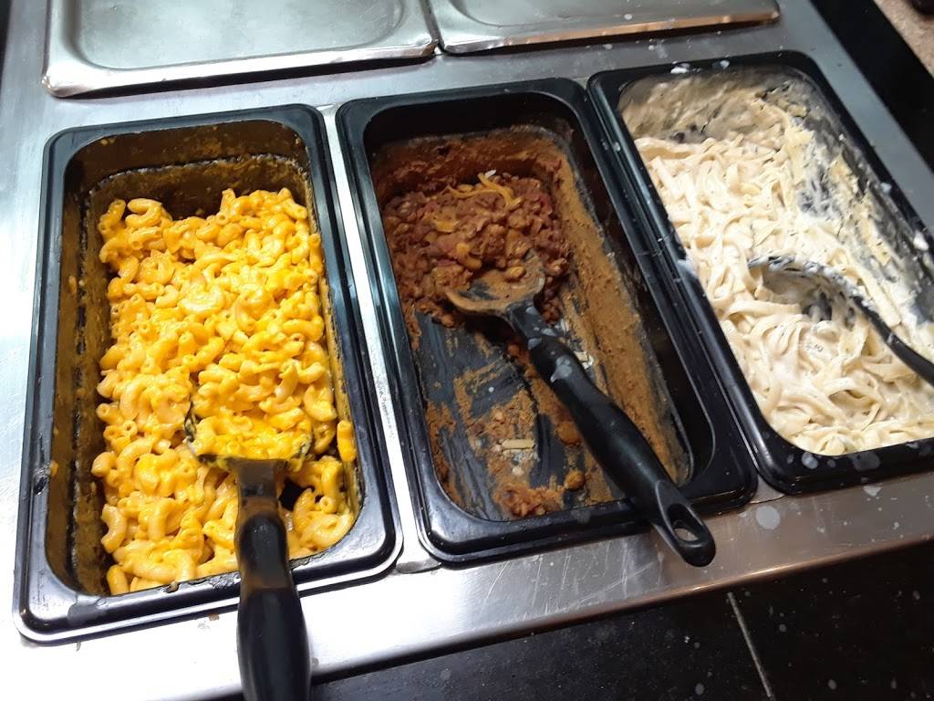 Mr. Gattis Pizza | meal takeaway | 703 E Lewis and Clark Pkwy, Clarksville, IN 47129, USA | 8122835005 OR +1 812-283-5005