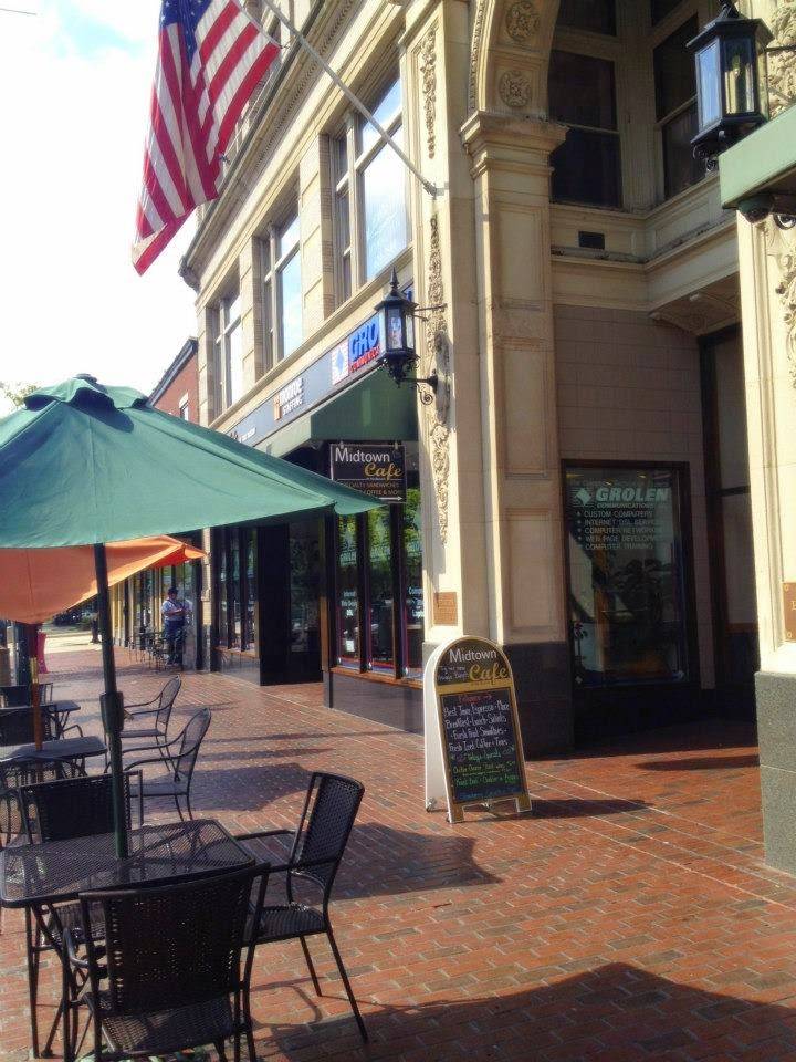 Midtown Cafe At The Beacon | cafe | 814 Elm St, Manchester, NH 03101, USA | 6039355401 OR +1 603-935-5401