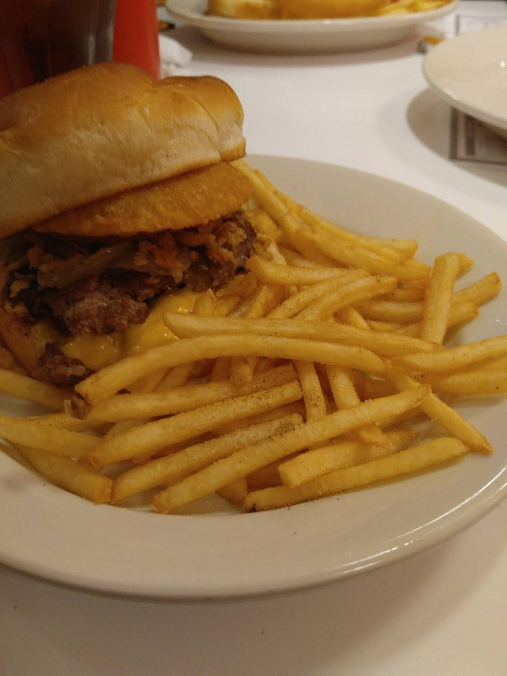 Steak n Shake | restaurant | 1095 OH-28, Milford, OH 45150, USA | 5139659336 OR +1 513-965-9336