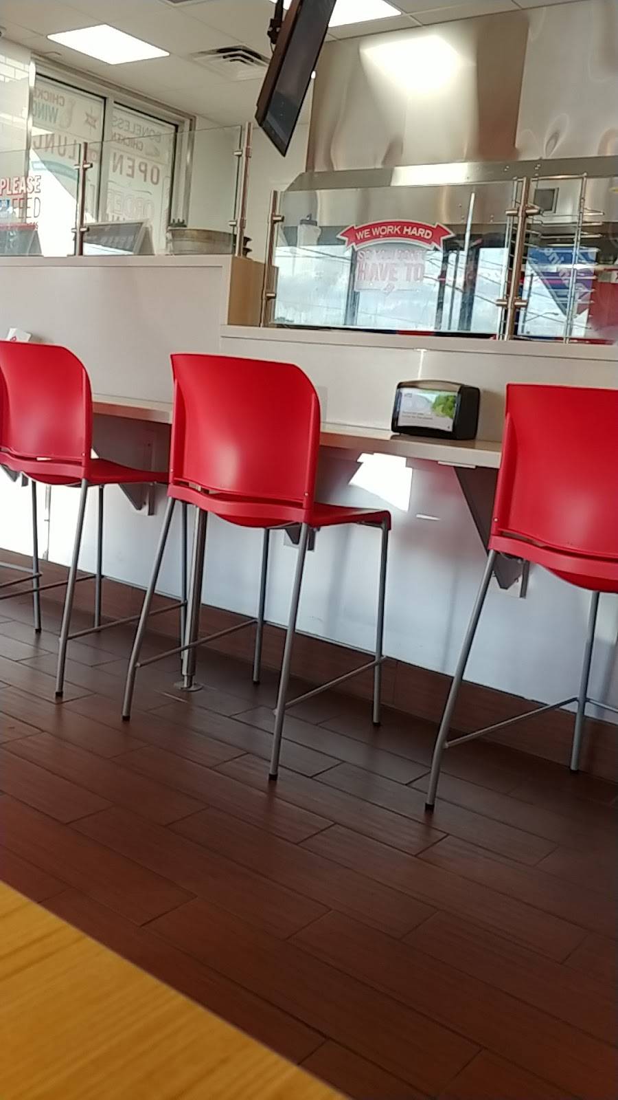 Dominos Pizza | meal delivery | 3810 E Belknap St, Fort Worth, TX 76111, USA | 8178317575 OR +1 817-831-7575