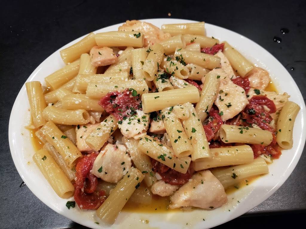 Joe & John Totos | restaurant | 809 Father Capodanno Blvd, Staten Island, NY 10305, USA | 7189791888 OR +1 718-979-1888