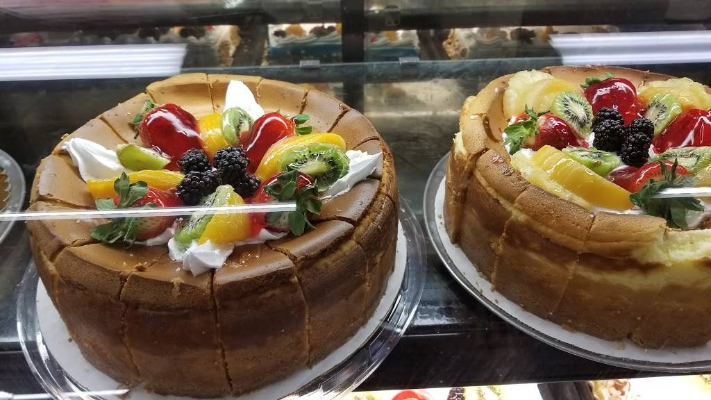 La Superior Mercados | bakery | 4604 Franklin Blvd, Sacramento, CA 95820, USA | 9167318120 OR +1 916-731-8120