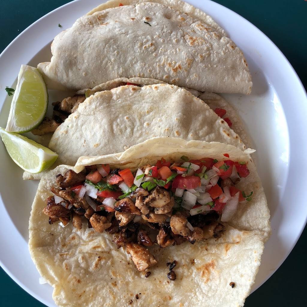 Los Arbolitos Mexican & Burgers | restaurant | 1708 S Mooney Blvd, Visalia, CA 93277, USA | 5597348226 OR +1 559-734-8226