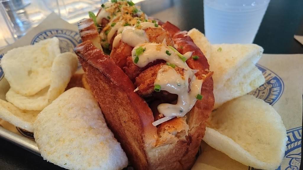 Supernatural Sandwiches Little Italy | restaurant | 2171 Kettner Blvd, San Diego, CA 92101, USA | 6192305976 OR +1 619-230-5976