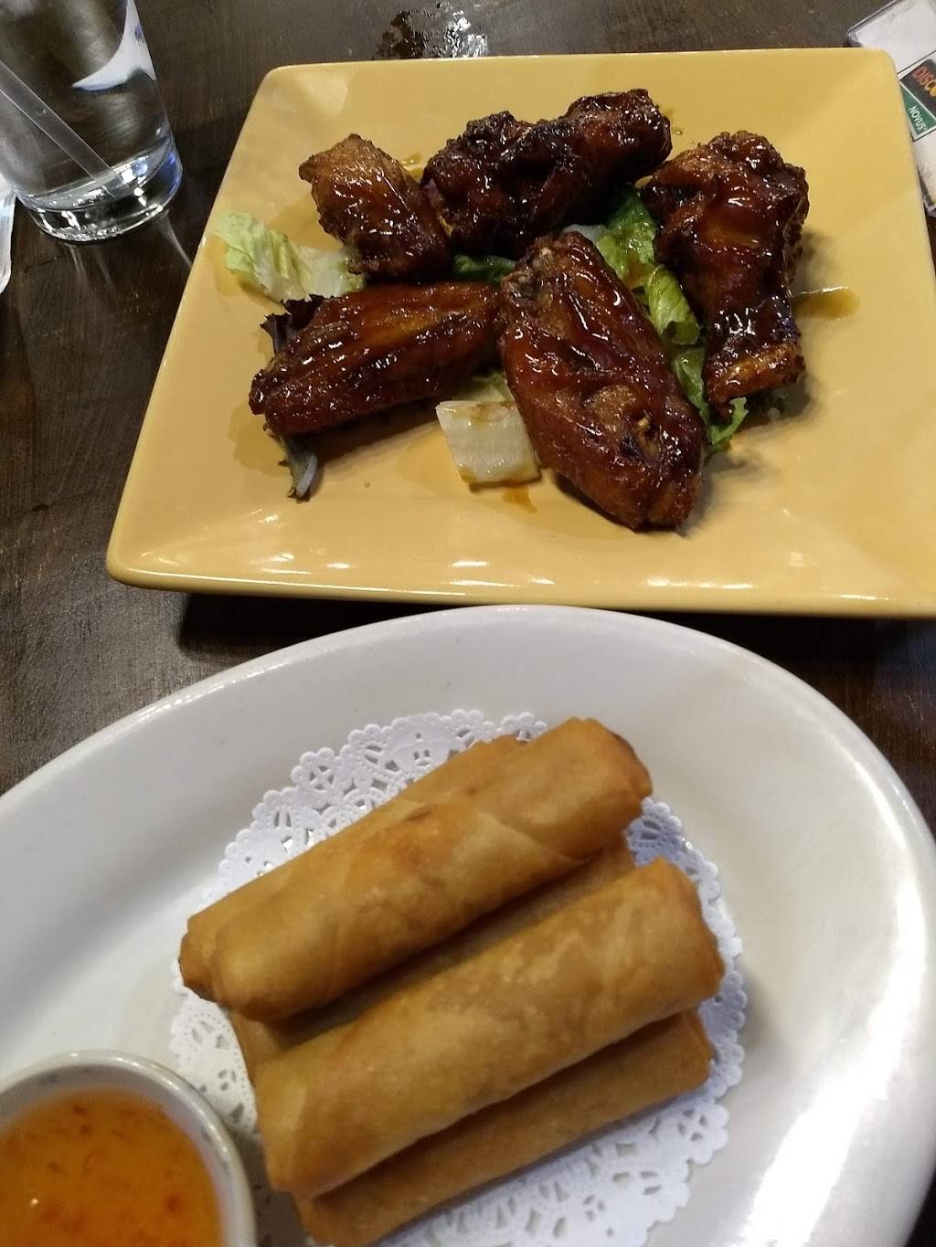 Lotus Thai House | restaurant | 5869 Broadview Rd, Parma, OH 44134, USA | 2163719575 OR +1 216-371-9575