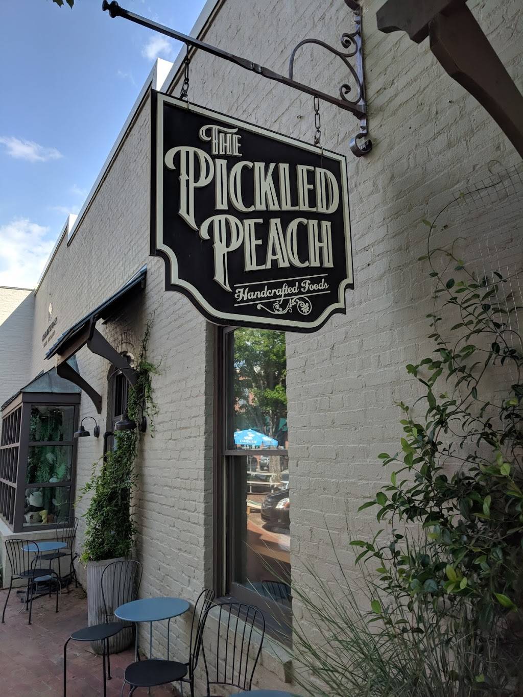 The Pickled Peach | restaurant | 202 S Main St, Davidson, NC 28036, USA | 7047652190 OR +1 704-765-2190