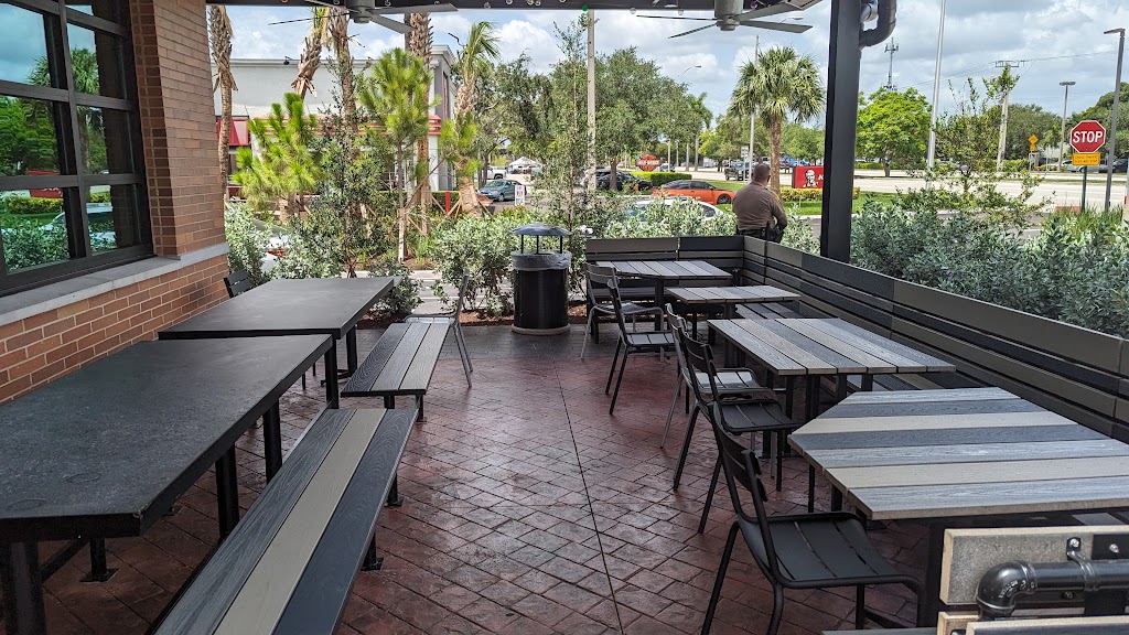 Raising Canes Chicken Fingers | restaurant | 19705 S Dixie Hwy, Cutler Bay, FL 33157, USA | 7866503091 OR +1 786-650-3091