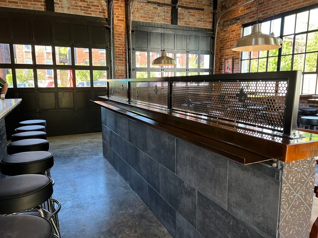 Station No. 3 | restaurant | 1956 Utah St, St. Louis, MO 63118, USA | 3149258883 OR +1 314-925-8883