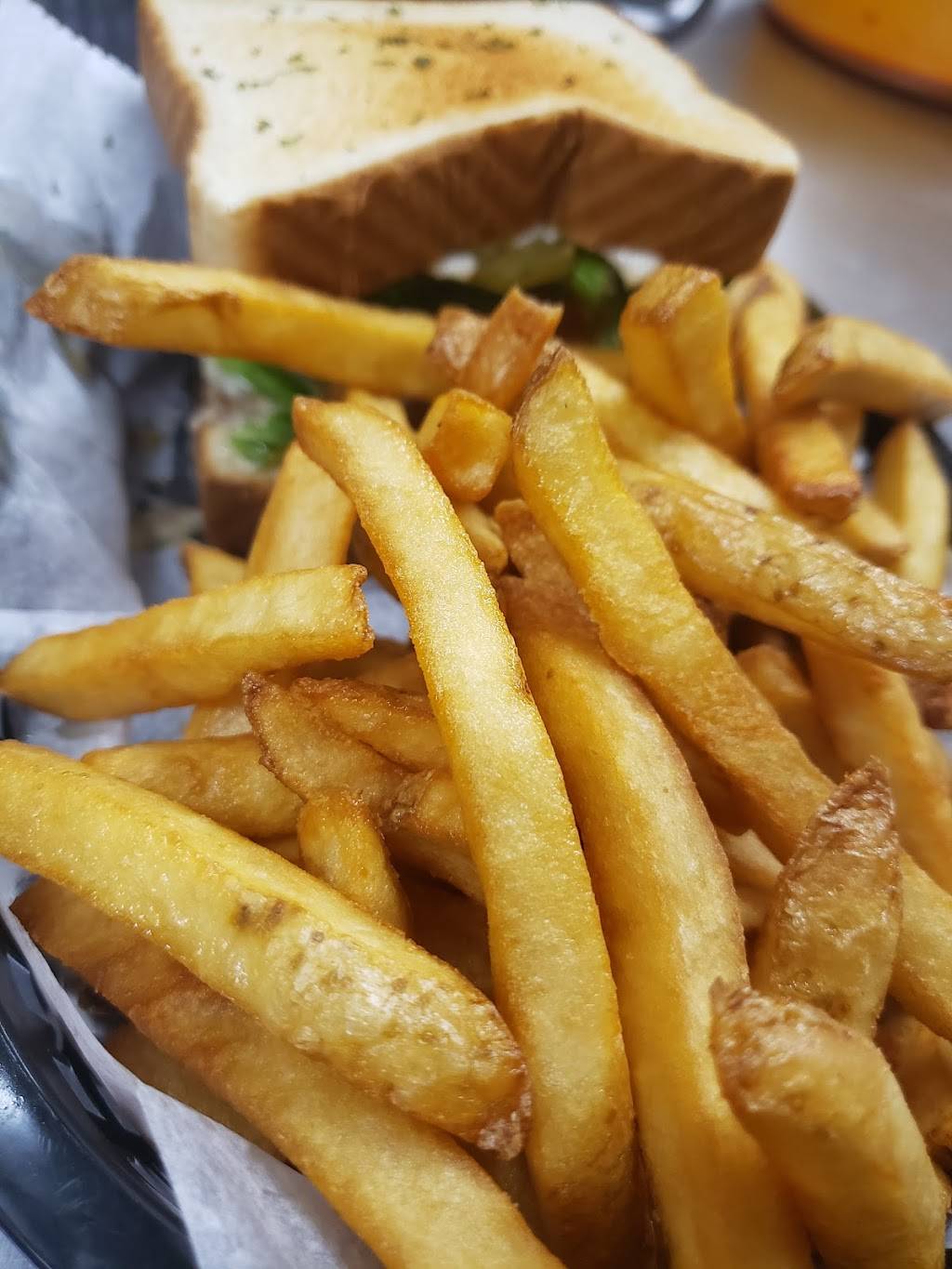 Millington Area 51 | restaurant | 8025 U.S. 51, Millington, TN 38053, USA | 9018720994 OR +1 901-872-0994