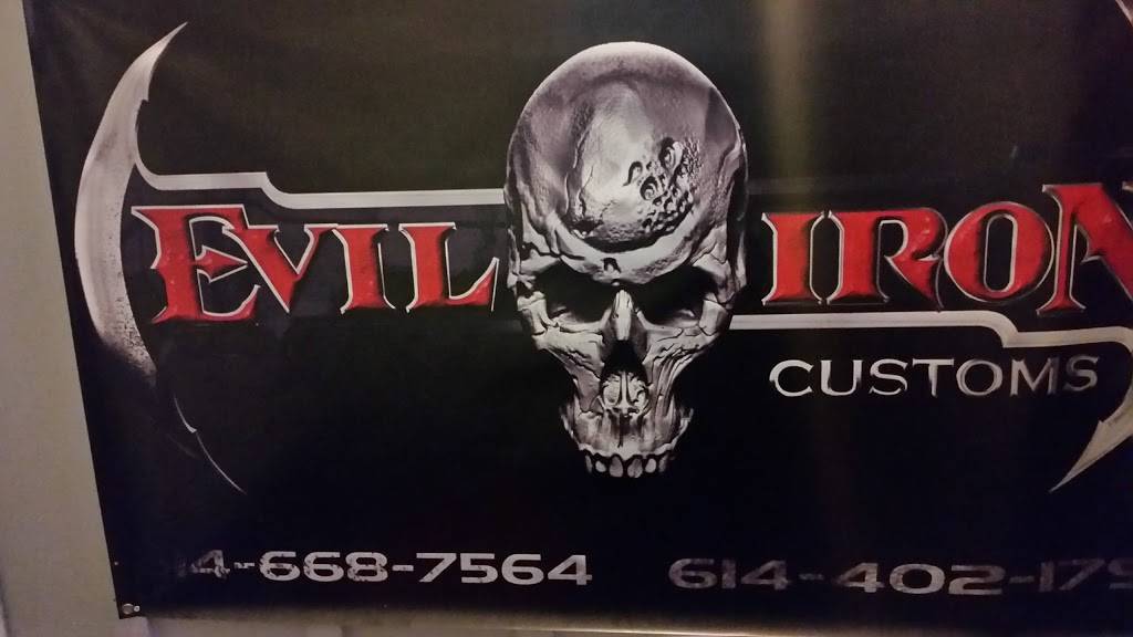 Jillys Saloon | restaurant | 6842 E Main St, Reynoldsburg, OH 43068, USA | 6148619813 OR +1 614-861-9813