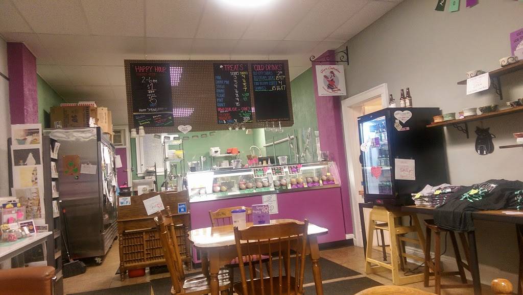 Ice Cream Joy Cafe | cafe | 15210 Madison Ave, Lakewood, OH 44107, USA | 2166442014 OR +1 216-644-2014