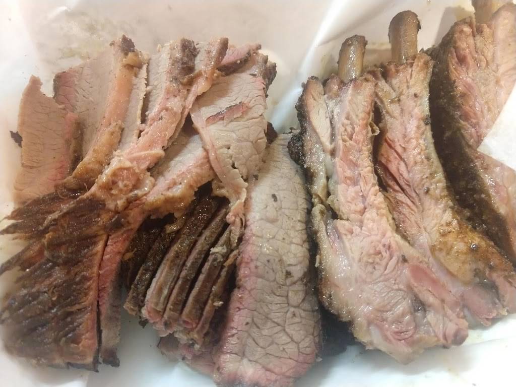 Emmas BBQ | restaurant | 5303 Rainier Ave S, Seattle, WA 98118, USA | 2064131523 OR +1 206-413-1523