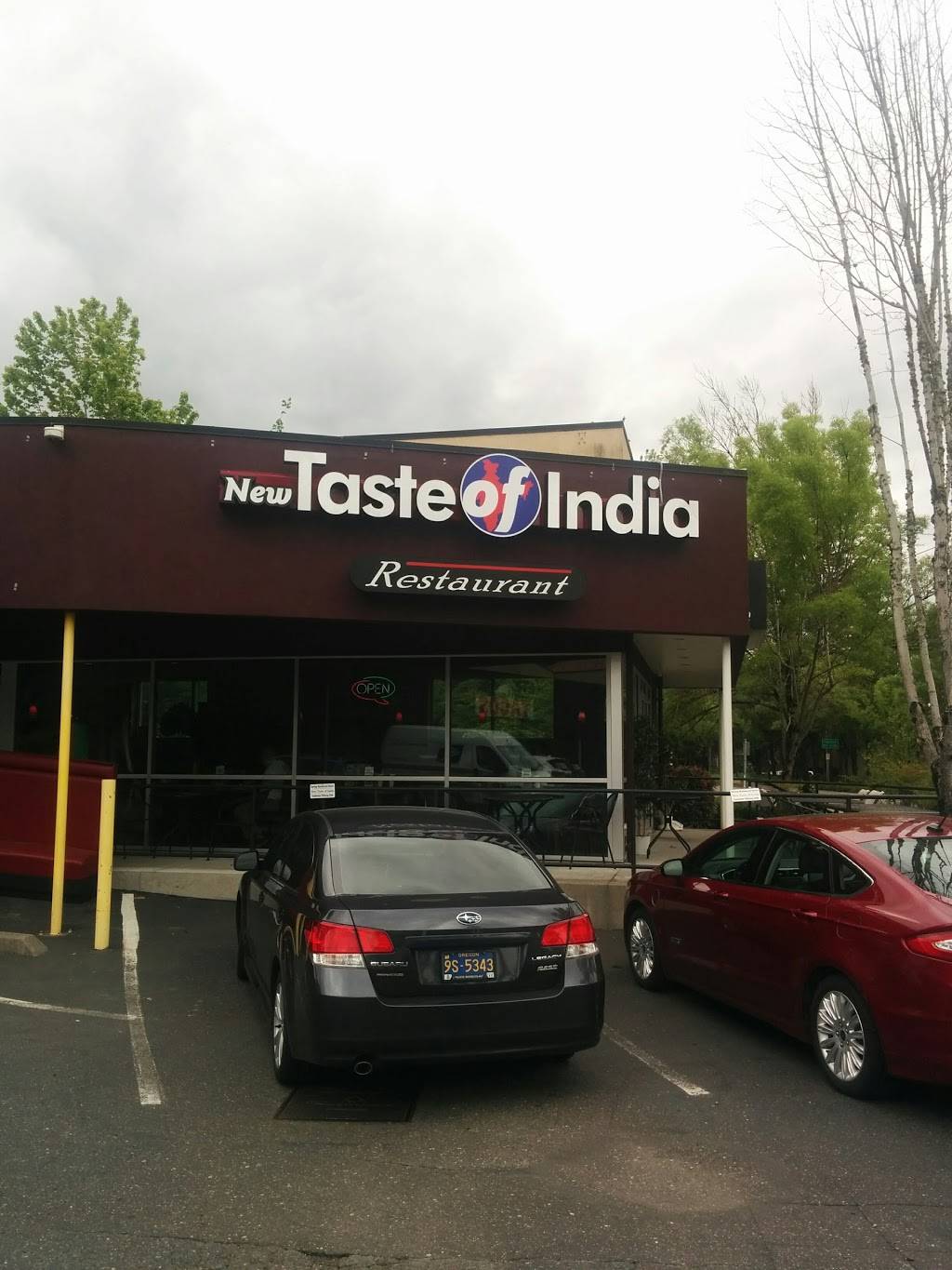 New Taste of India | restaurant | 6123 SW Macadam Ave, Portland, OR 97239, USA | 5032658806 OR +1 503-265-8806