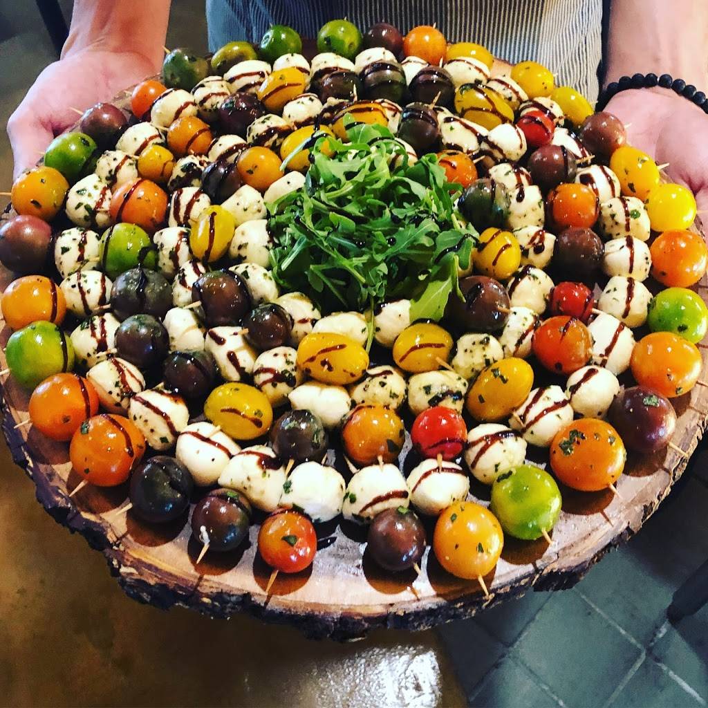 Tre Bambine | restaurant | 407 E Central Blvd, Orlando, FL 32801, USA | 4077537333 OR +1 407-753-7333